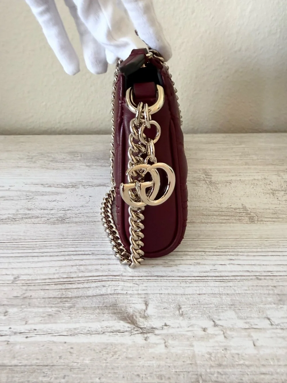 New Gucci Marmont GG leather small bag with chain, burgundy